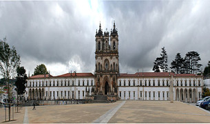Mosteiro_de_Alcobaca_d1.jpg